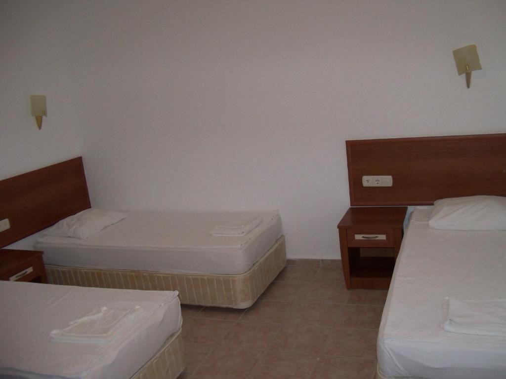 Poseidon Hotel Side Phòng bức ảnh